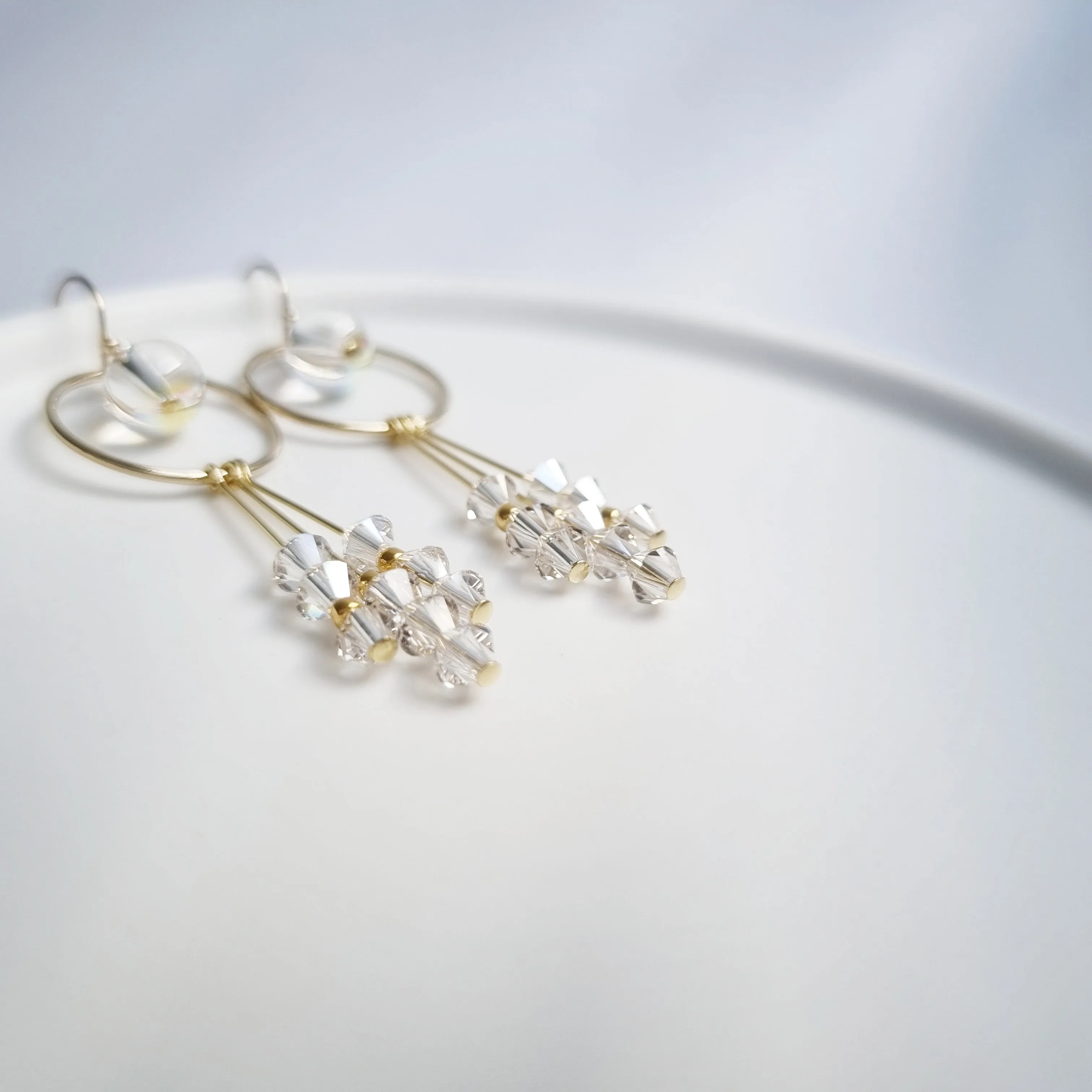 Alegria Earrings (White Diamond/Golden Champagne) / Austrian Crystals