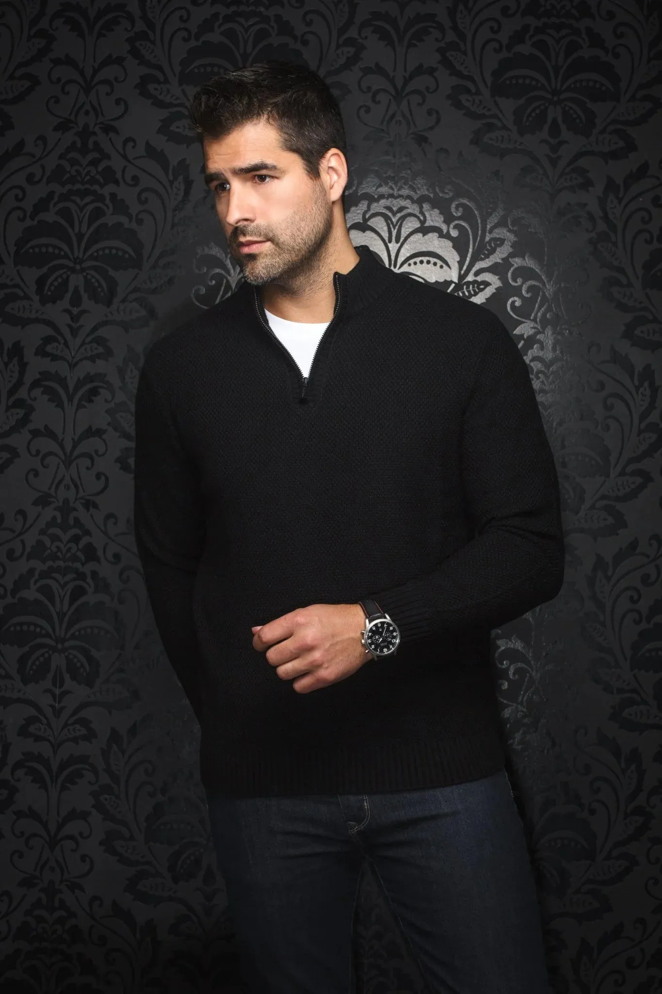 Au Noir VOGAR Quarter Zip Sweater