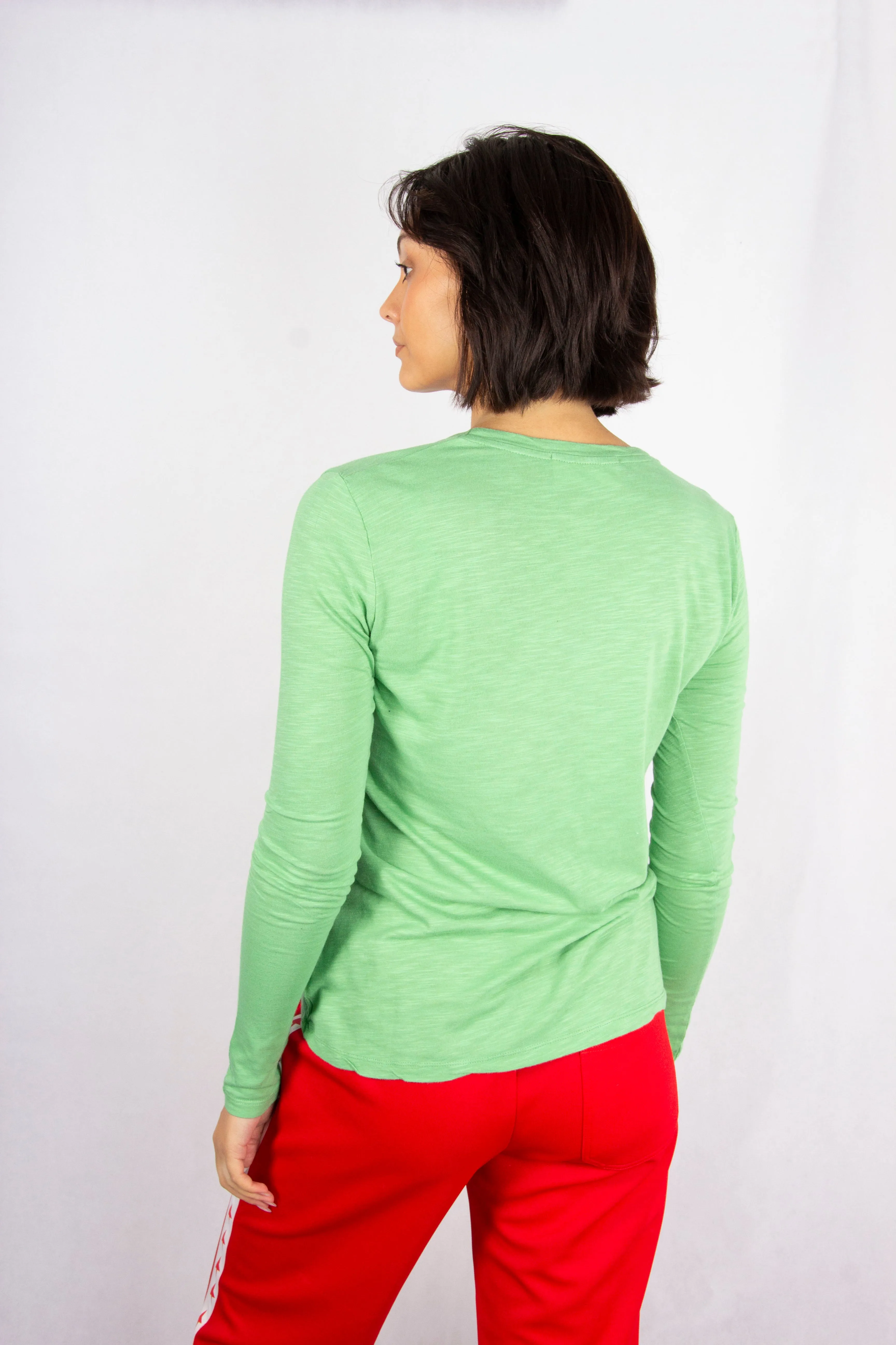 AV JAC49 Long Sleeve Tee in Aloe Vera