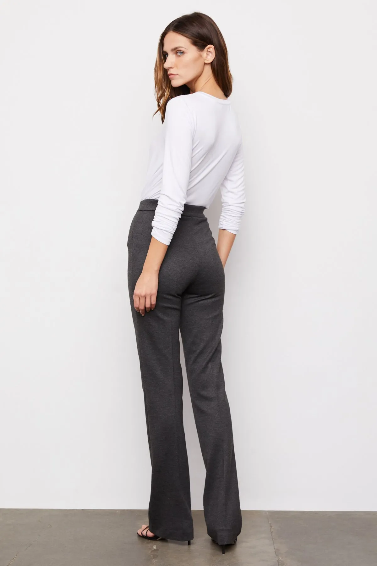 Bailey 44 Paige Knit Trouser in Anthracite