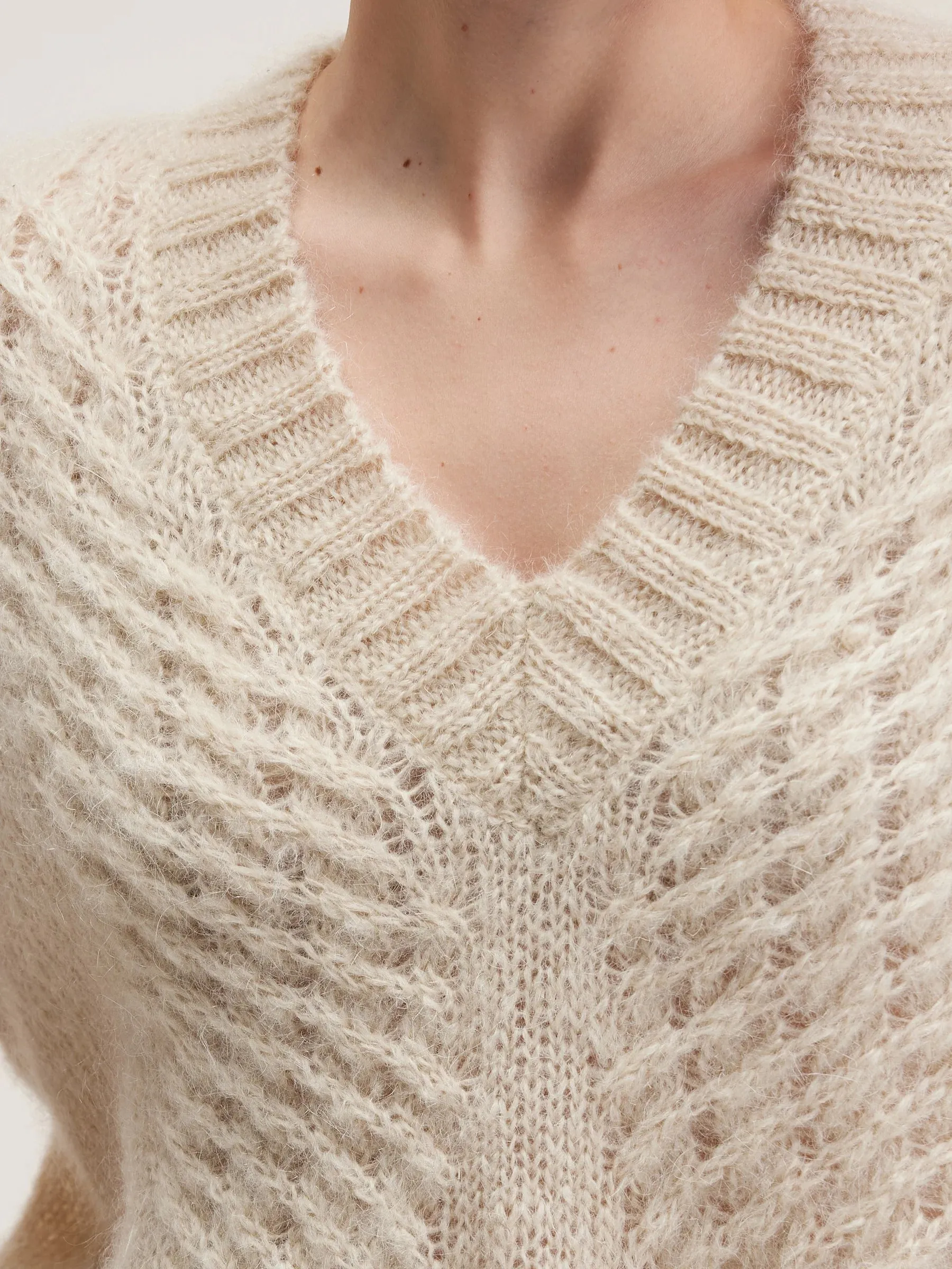 BR Abevy Knit Vest in Sable