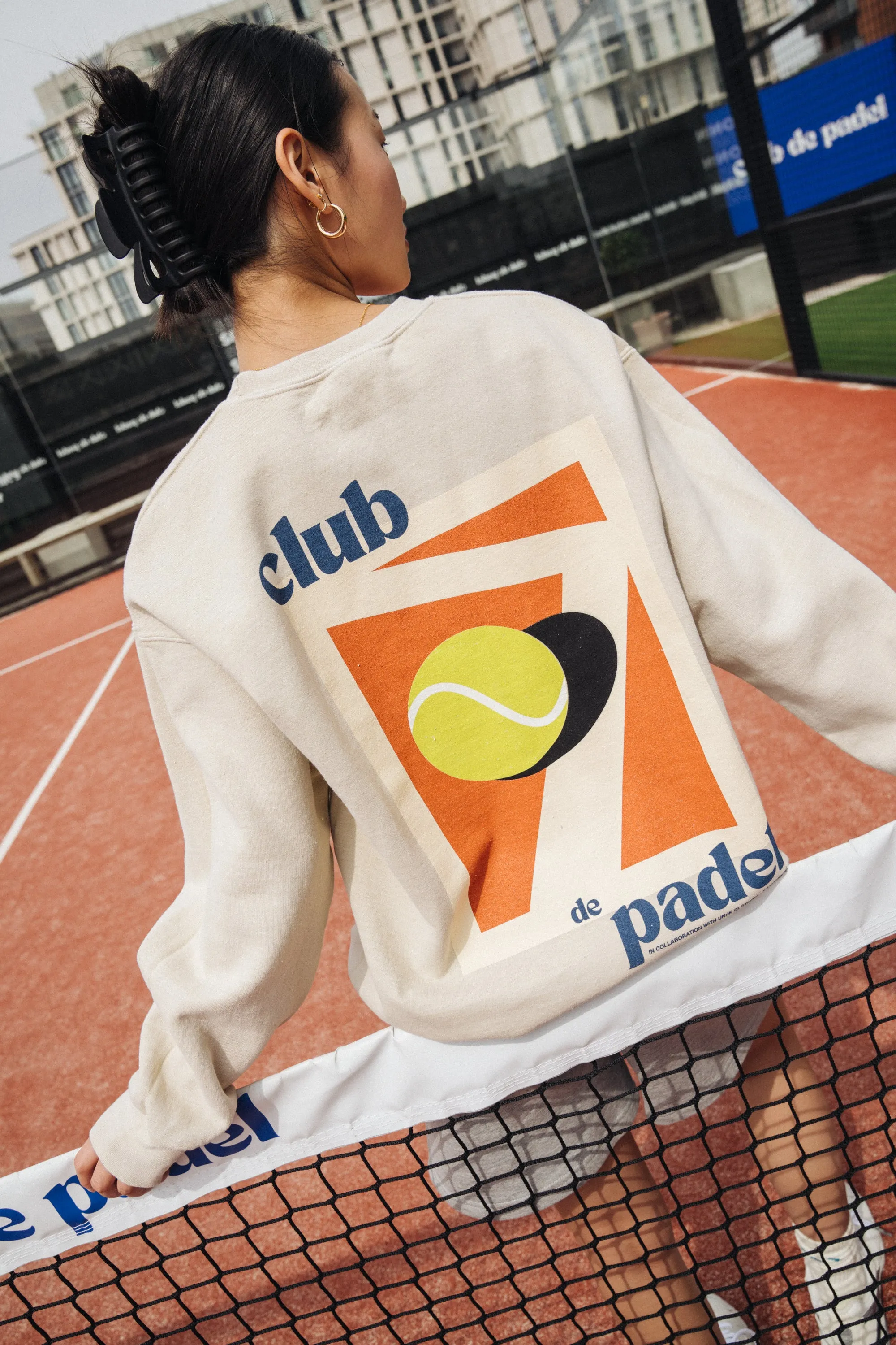 Club de Padel 'Summer Court' Vintage Washed Sweater - Cream