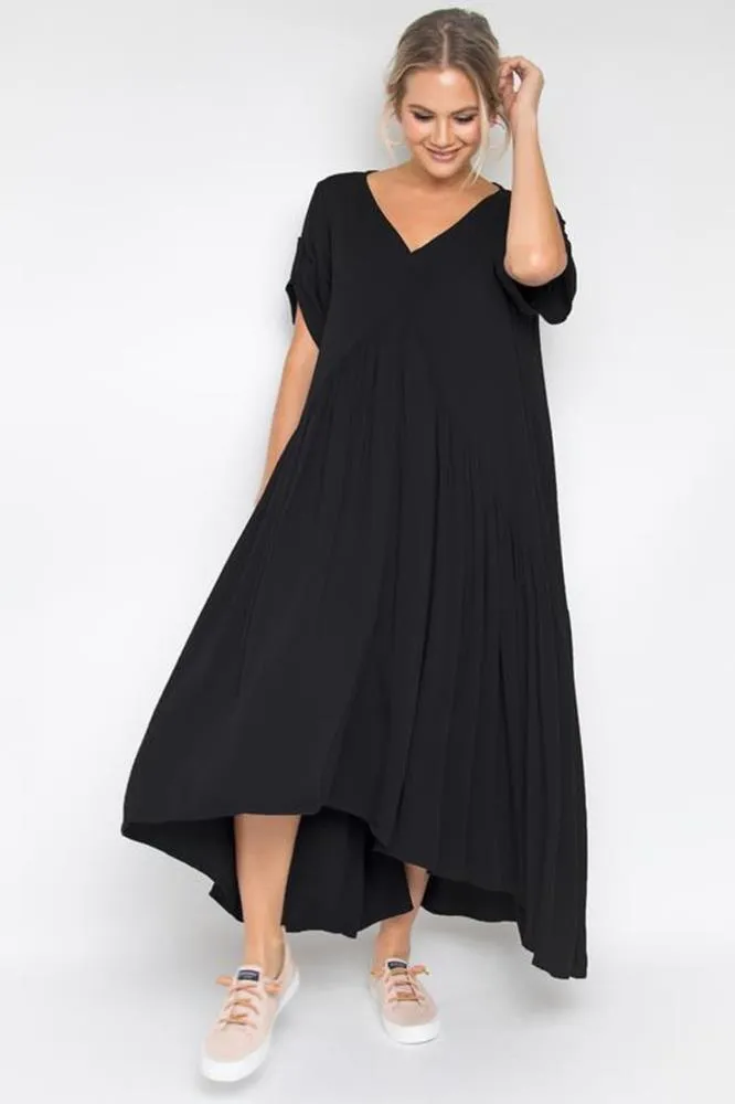 PQ Collection Short Sleeve Peak Maxi Dress Black